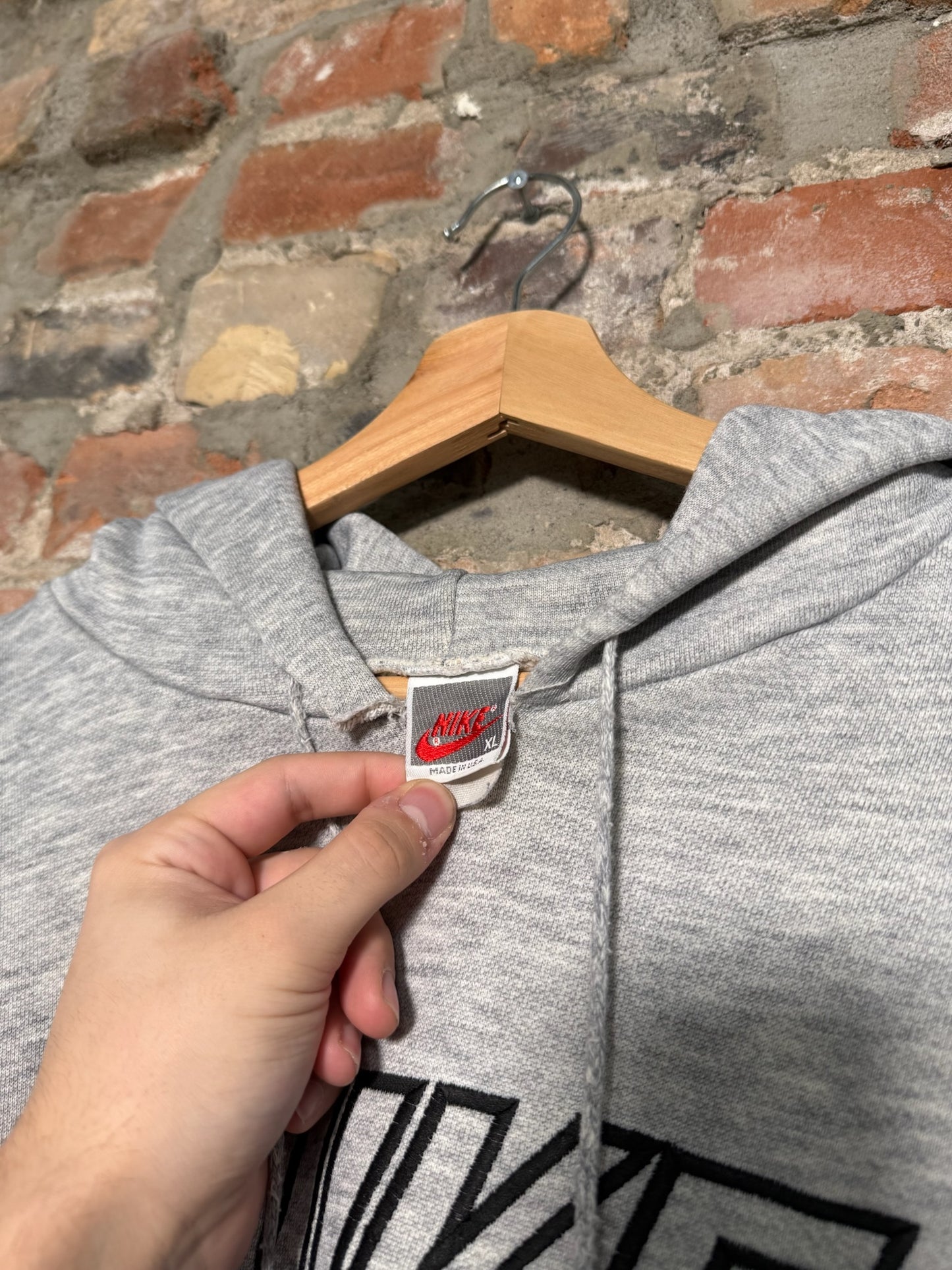 (XL) 90s Nike Spellout Hoodie