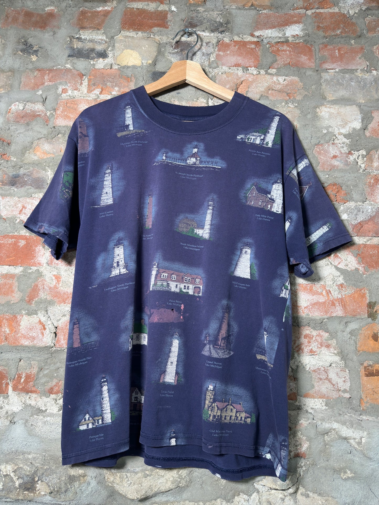 Vtg Lake Michigan AOP Tee Sz L